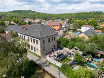 Prodej domu 557 m², Braňany