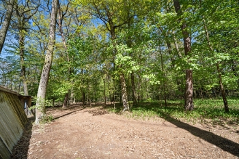 Krásný pozemek v přírodě  - Prodej pozemku 2247 m², Hradištko