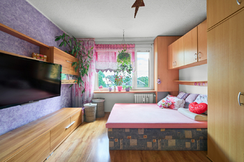 Prodej bytu 1+1 v osobním vlastnictví 41 m², Hradec Králové