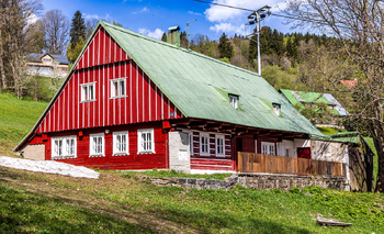 Prodej ubytovacího zařízení 281 m², Strážné