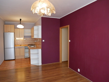 Prodej bytu 2+kk v osobním vlastnictví 47 m², Praha 9 - Střížkov