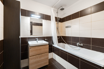 Prodej bytu 3+kk v osobním vlastnictví 91 m², Praha 4 - Újezd u Průhonic