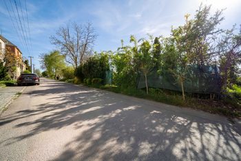 Pohled ulice - Prodej pozemku 481 m², Židlochovice