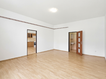 Pronájem bytu 2+kk v osobním vlastnictví 57 m², Praha 10 - Vršovice