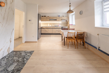 Pronájem domu 90 m², Otrokovice