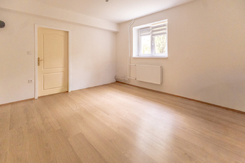 Pronájem domu 90 m², Otrokovice
