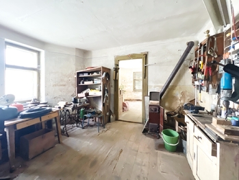 Suterén - Prodej domu 190 m², Jablonec nad Nisou