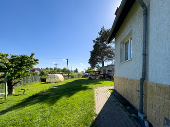 Prodej domu 130 m², Místo