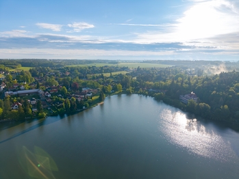 Prodej pozemku 2549 m², Jevany