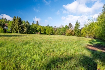 Prodej pozemku 2549 m², Jevany