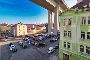 Pronájem bytu 1+1 v osobním vlastnictví 39 m², Praha 2 - Nusle
