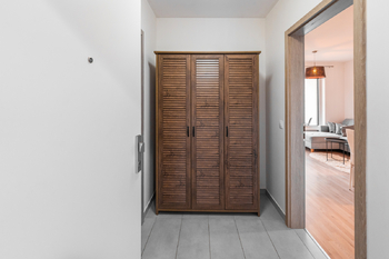 vstupní hala - Prodej bytu 2+kk v osobním vlastnictví 49 m², Praha 9 - Vysočany