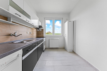 Prodej bytu 3+1 v osobním vlastnictví 69 m², Žihle