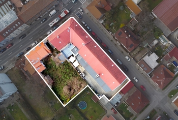 Prodej nájemního domu 1880 m², Praha 8 - Ďáblice