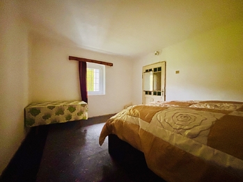Ložnice 1.NP - Prodej domu 260 m², Brniště