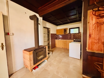 Kuchyňský kout - Prodej domu 260 m², Brniště