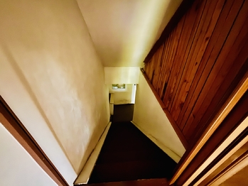 Schodiště - Prodej domu 260 m², Brniště