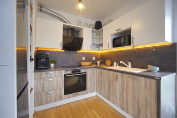 Prodej bytu 3+kk v osobním vlastnictví 76 m², Praha 9 - Letňany
