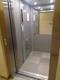 Prodej bytu 1+kk v osobním vlastnictví 34 m², Kladno