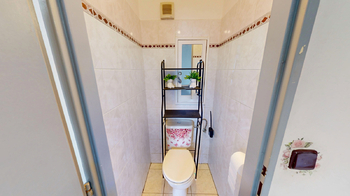 samostatná toaleta - Prodej bytu 3+1 v osobním vlastnictví 62 m², Brno