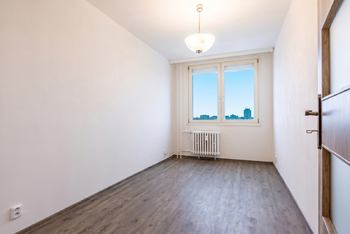 Ložnice - Pronájem bytu 2+kk v družstevním vlastnictví 46 m², Praha 3 - Žižkov
