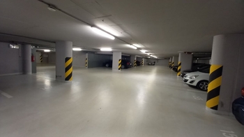 Pronájem garážového stání 1384 m², Praha 7 - Holešovice