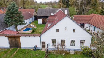 Prodej domu 522 m², Střížovice
