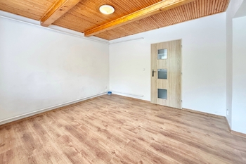 Pronájem bytu 2+1 v osobním vlastnictví 70 m², Březnice