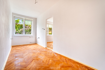 Pokoj - Prodej bytu 3+1 v osobním vlastnictví 62 m², Jihlava