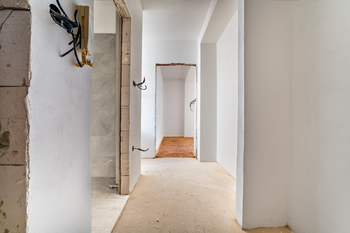 Chodba - Prodej bytu 3+1 v osobním vlastnictví 62 m², Jihlava