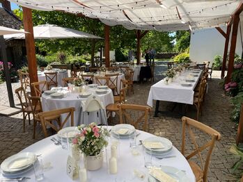 Prodej restaurace 382 m², Dolany