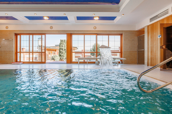 Prodej domu 435 m², Jenišov