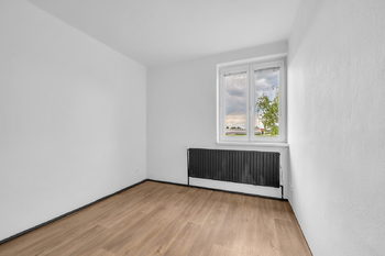 Prodej bytu 4+kk v osobním vlastnictví 66 m², Ostrá