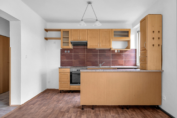 Prodej bytu 4+kk v osobním vlastnictví 66 m², Ostrá