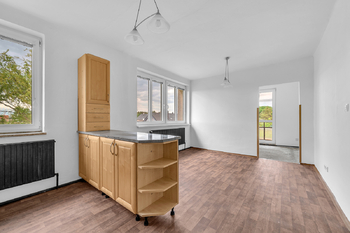 Prodej bytu 4+kk v osobním vlastnictví 66 m², Ostrá