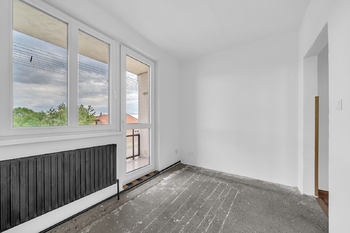 Prodej bytu 4+kk v osobním vlastnictví 66 m², Ostrá