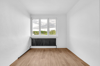 Prodej bytu 4+kk v osobním vlastnictví 66 m², Ostrá