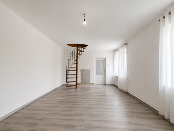 Prodej domu 154 m², Jesenice