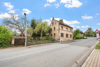 uliční pohled - Prodej domu 416 m², Semily
