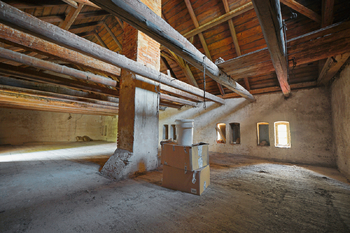 Prodej bytu atypický v osobním vlastnictví 191 m², Lošany
