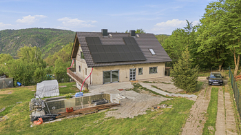 Prodej domu 385 m², Rabyně