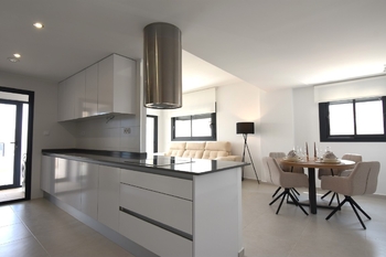 Prodej bytu 3+kk v osobním vlastnictví 95 m², San Miguel de Salinas