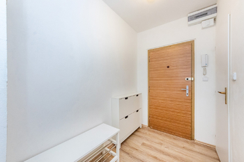 Pronájem bytu 2+kk v osobním vlastnictví 42 m², Praha 6 - Ruzyně
