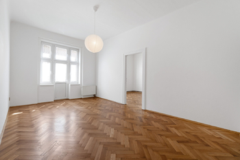 pokoj 1 - Pronájem bytu 2+1 v osobním vlastnictví 70 m², Praha 8 - Libeň