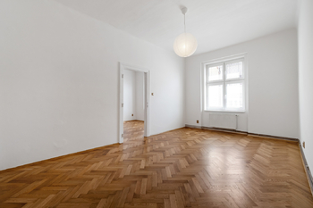 pokoj 2 - Pronájem bytu 2+1 v osobním vlastnictví 70 m², Praha 8 - Libeň