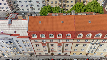 budova - Pronájem bytu 2+1 v osobním vlastnictví 70 m², Praha 8 - Libeň