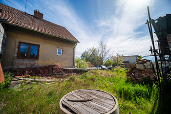 DŮM - ZAHRADA - STUDNA - Prodej pozemku 1012 m², Libiš