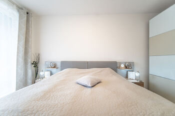 Pronájem bytu 2+kk v osobním vlastnictví 54 m², Praha 10 - Uhříněves