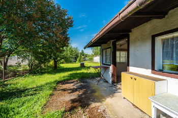 Prodej chaty / chalupy 40 m², Káraný
