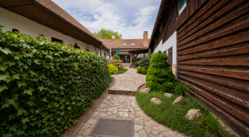 Prodej domu 474 m², Litohošť